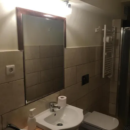 Apart Modra 92a Apartman Varsó